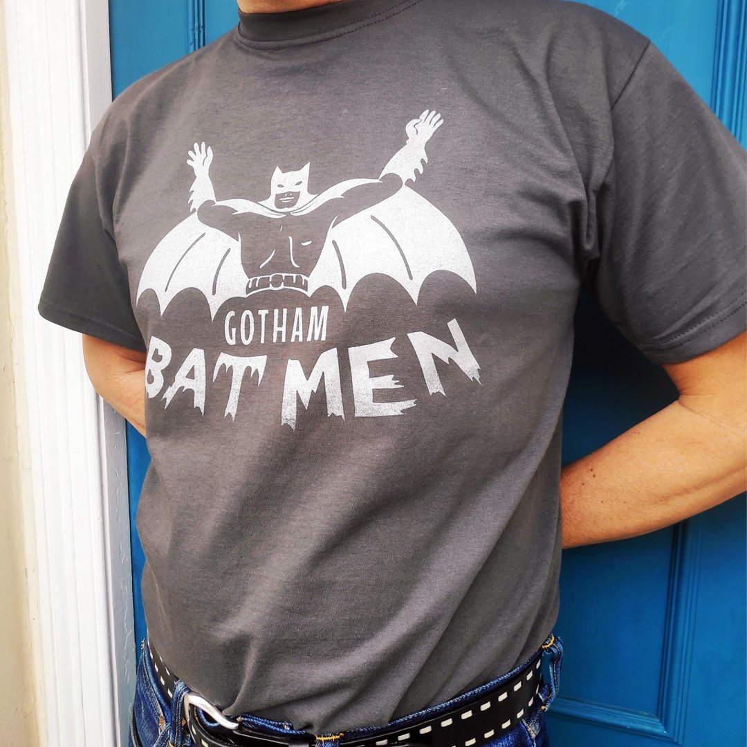 GOTHAM BAT MEN mens t-shirt - Image 3