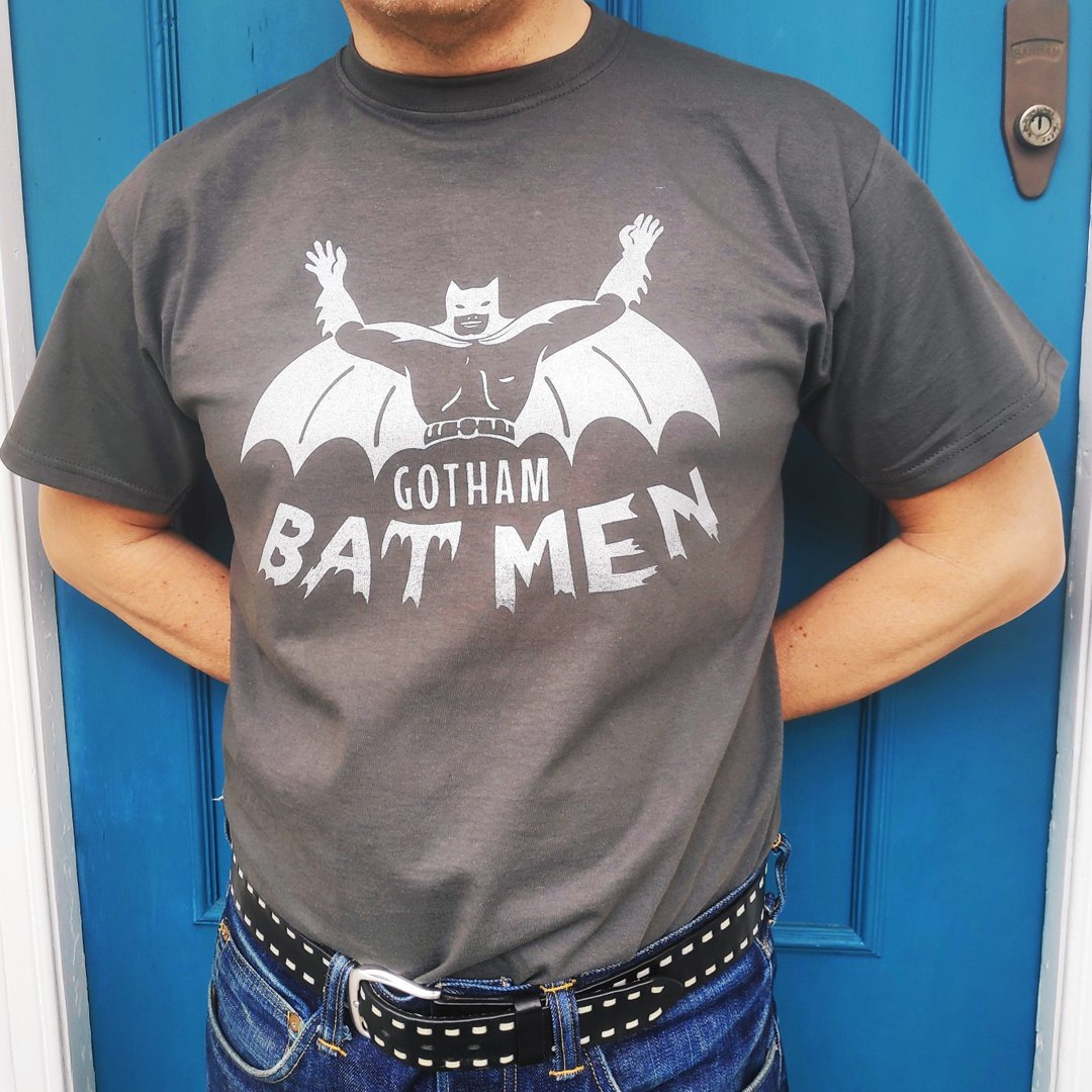 GOTHAM BAT MEN mens t-shirt